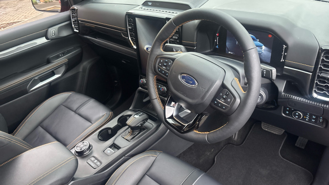 Ford Ranger Petrol Pick Up D/Cab Wildtrak 2.3 EB PHEV 281 Auto [NI] - Image 16